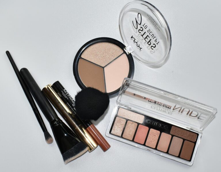 Kosmetyki naturalne – czyli jakie? Czym są i dlaczego warto ich używać?